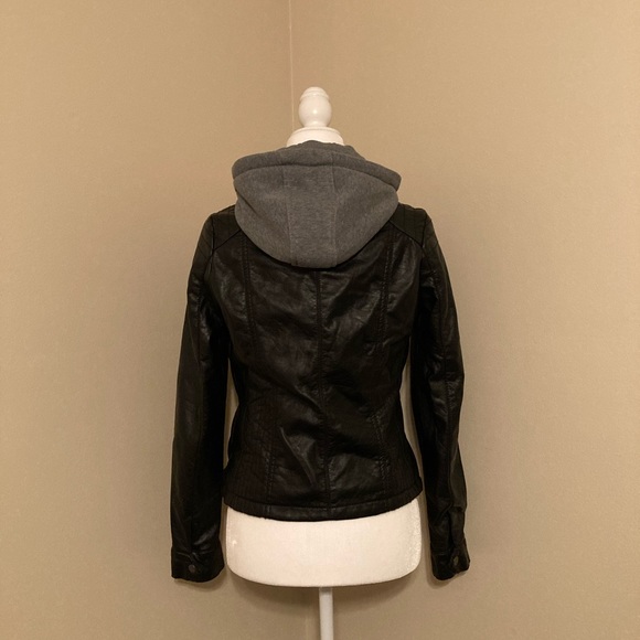 Jacket - Picture 4 of 5